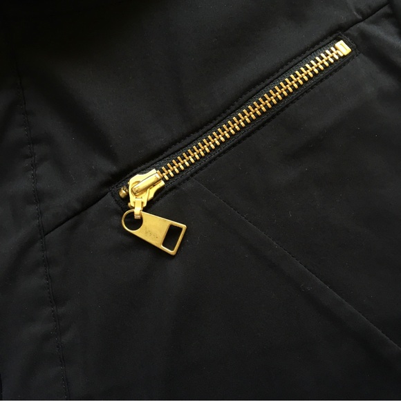 Diesel 'Black Gold' label - black shirt with gold accents - Picture 7 of 9